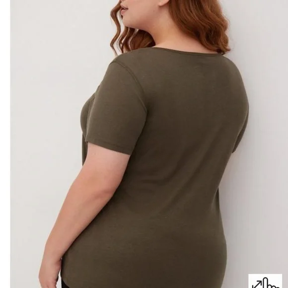 COPY - NWT DISNEY TANGLED FLYNN TEE LAST ONE - Picture 5 of 6